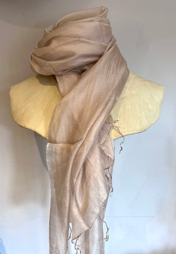 Fine 100% silk oyster scarf