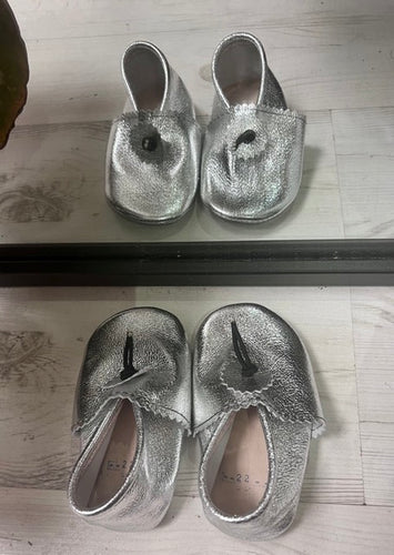 Baby Silver Moroccan Moccasin Slippers - Size 22 - 12.5cm