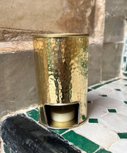 Load image into Gallery viewer, Hammered Brass Oil Burner / Candle Holder