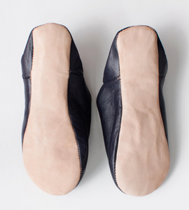 Moroccan Babouche Leather Slippers | BLACK