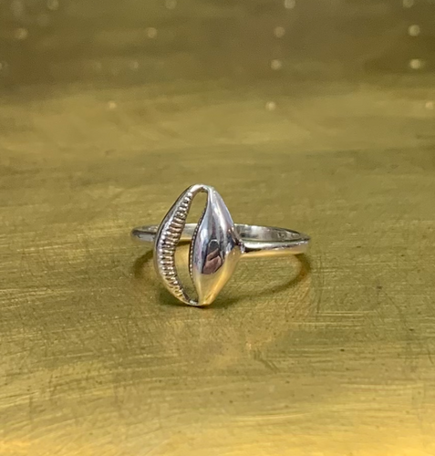 Sterling Silver Shell Shape Ring