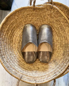 Metallic Grey Shimmer Moroccan Babouche Leather Slippers