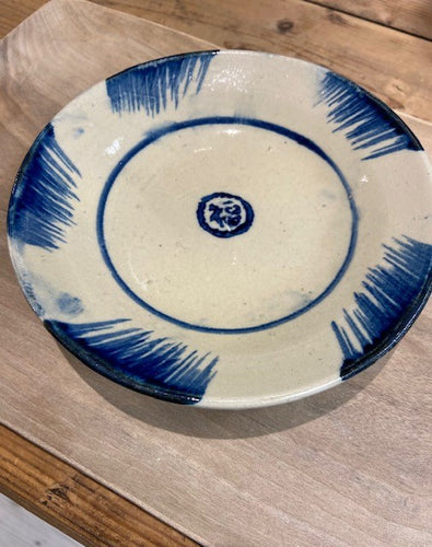 handmade in Vietnam, therefore no two bowls will be the same. With a beige coloured background, they are handpainted using a beautiful shade of blue. 15cm diameter. 