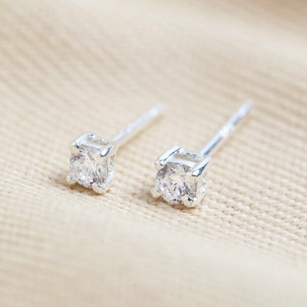 Classic crystal earrings