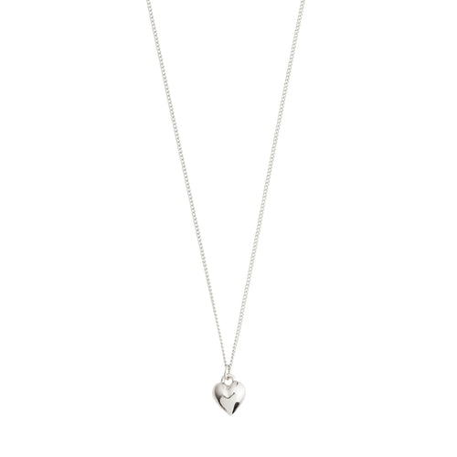 Small silver heart pendant necklace