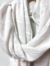Load image into Gallery viewer, White Loose Weave Striped Scarf
