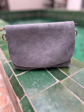 Load image into Gallery viewer, Grey Handmade Moroccan Handbag