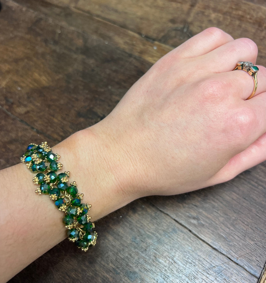 Green bead cluster bracelet