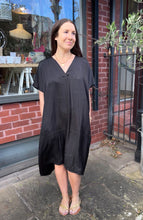 Load image into Gallery viewer, Dreams Textured Satin V-Neck Kaftan Dress | Black