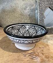 Load image into Gallery viewer, Small Safi Ceramic Bowls | Moroccan Pottery