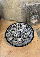 Load image into Gallery viewer, Medium black and white safi bowl handmade in morocco 