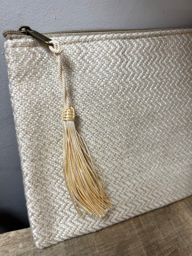 Cream woven clutch purse with cactus silk tassel