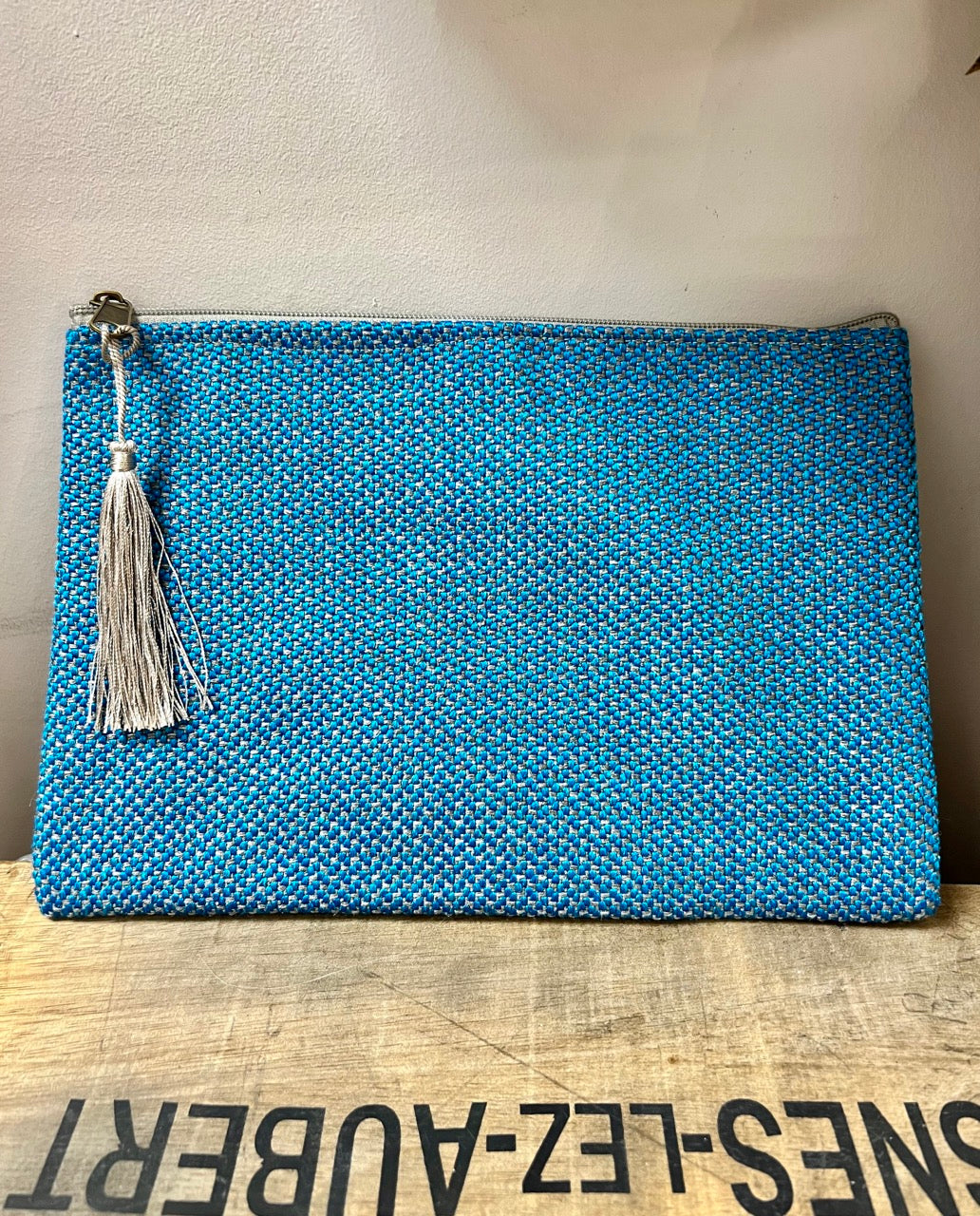 Wallet Clutch w/ Tabs in Electric Blue