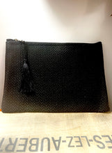 Load image into Gallery viewer, Black Clutch Purse with Cactus Silk Tassel