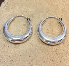 Load image into Gallery viewer, 3 cm puff hoop sterling silver hoop earrings made in India