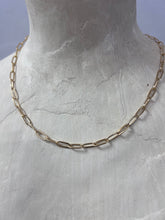 Load image into Gallery viewer, Oval link gold plated necklace chain