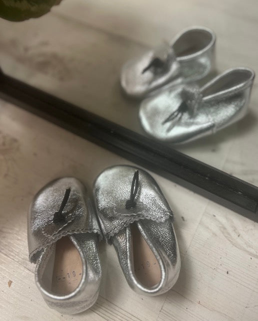 Silver baby mocassin slippers 