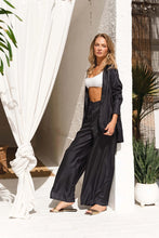 Load image into Gallery viewer, Resort wear black loose fit shirt