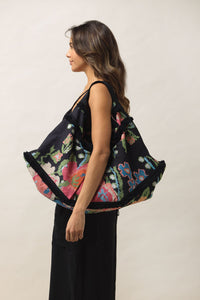 Woven Flower Black Slouch Bag | One Hundred Stars