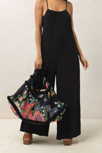 Load image into Gallery viewer, Woven Flower Black Slouch Bag | One Hundred Stars