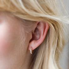 Load image into Gallery viewer, Clear crystal mini baguette hoop earrings