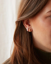 Load image into Gallery viewer, cuboid stud earrings