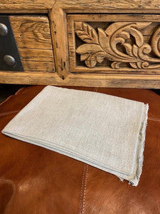 A luxurious and supersoft ladies cashmere scarf, Simple in design, wrap yourself in warmth and style. With subtle fringing to each end. Handmade in Hoi An. Vietnam by talented local craftsmen.