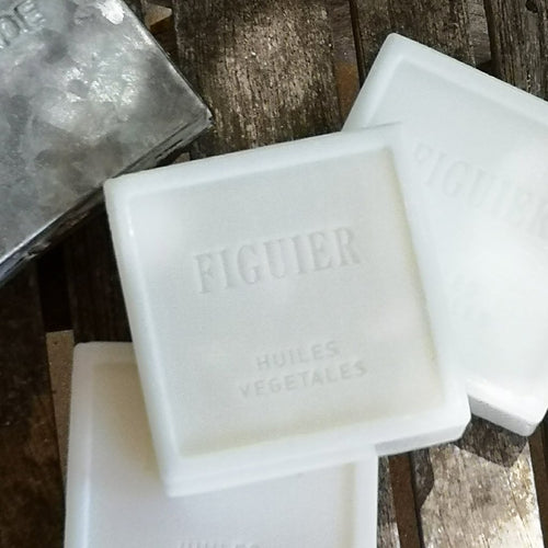 Immerse yourself in the depths of the Mediterranean with fig scented soap of natural oils.t
