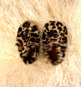 Baby Moccasin Slippers in Leo Hairy Leather