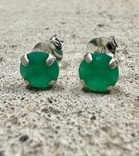 Green quartz sterling silver stud earrings 