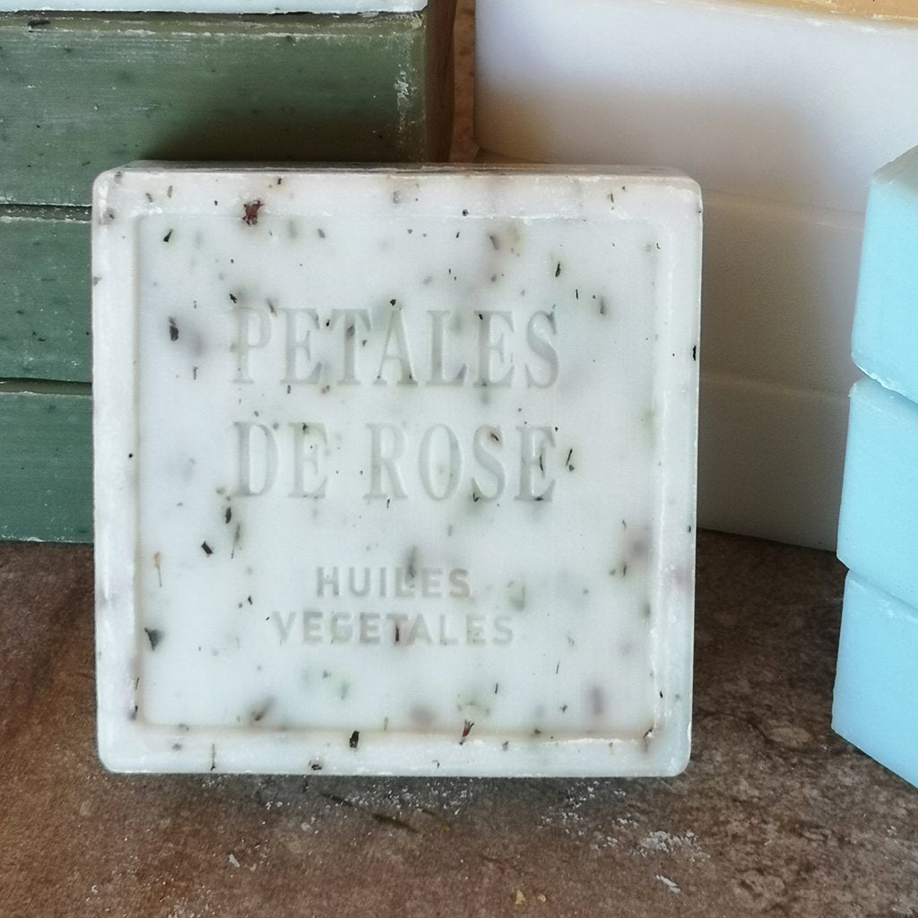 Rose petal soap filled with pieces of rose for a strong scent of roses