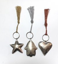 Load image into Gallery viewer, Small Moroccan handmade heart keyring