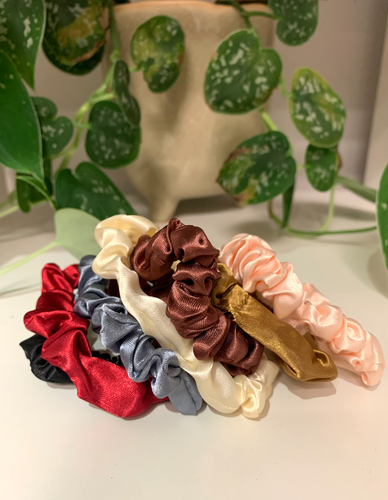 Individual satin scrunchies | Choice of seven colours