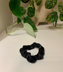 Individual satin scrunchies | Choice of colours