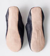 Load image into Gallery viewer, Moroccan Babouche Leather Slippers | BLACK