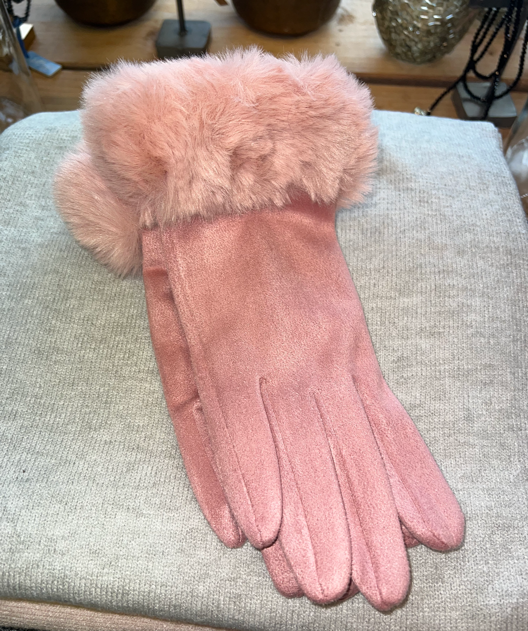 Suede Effect Glove with Faux Fur Trim | Dusty Pink