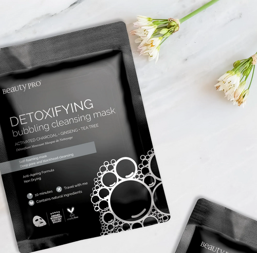 DETOXIFYING BUBBLING CLEANSING MASK WITH ACTIVATED CHARCOAL