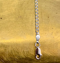 Load image into Gallery viewer, Sterling Silver Curb Chain Bracelet