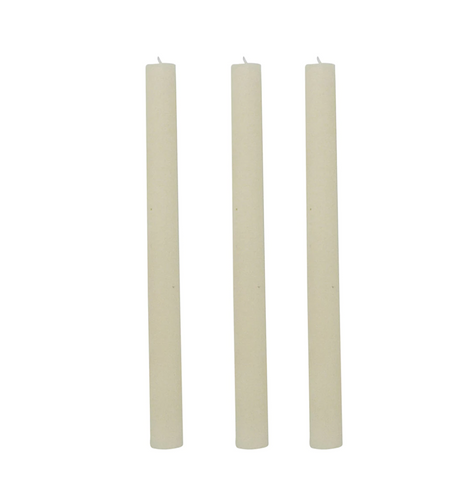 Long dinner candles in Ivory White