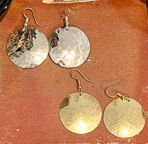 Hand hammered disc earrings in brass and silver