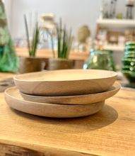 Load image into Gallery viewer, Handmade walnut wood dishes