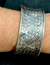 Load image into Gallery viewer, Woven Sterling Silver Indian Cuff Bracelet