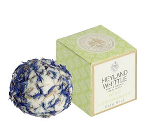 A beautifully boxed bath melt. In Wild Lemongrass it has a beautiful scent and the bath melt is complete with blue dried petals. 