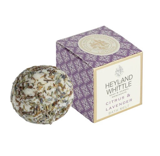 An indulgent bath melt from Heyland & Whittle. It comes beautifully boxed ready to gift. The bath melt is completed with dried lavender to the outer of the bath melt. 