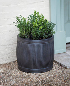 Small Bathford fibre clay planter with ribbed exterior