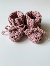 Load image into Gallery viewer, New Baby Cotton Tie Booties