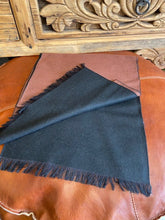 Load image into Gallery viewer, A pure cashmere mens scarf in a classic rectangular shape with fringed ends for extra detail. Supersoft and luxurious in classic colours.